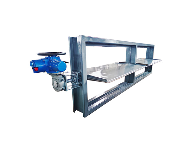 Barrier type isolation door